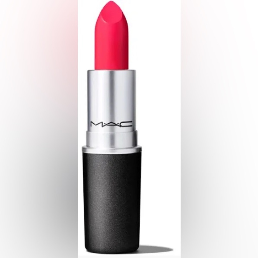 MAC Cosmetics lipstick in relentlessly red
